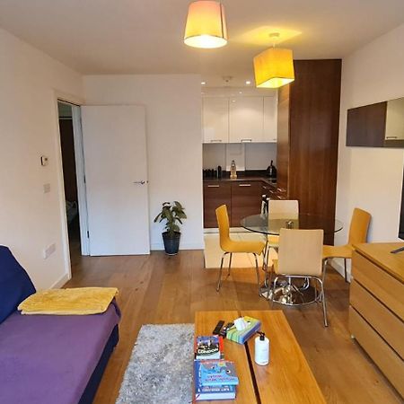 The Island & Cutty Sark Appartement Londen Buitenkant foto